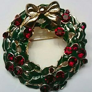 Christmas wreath pendant